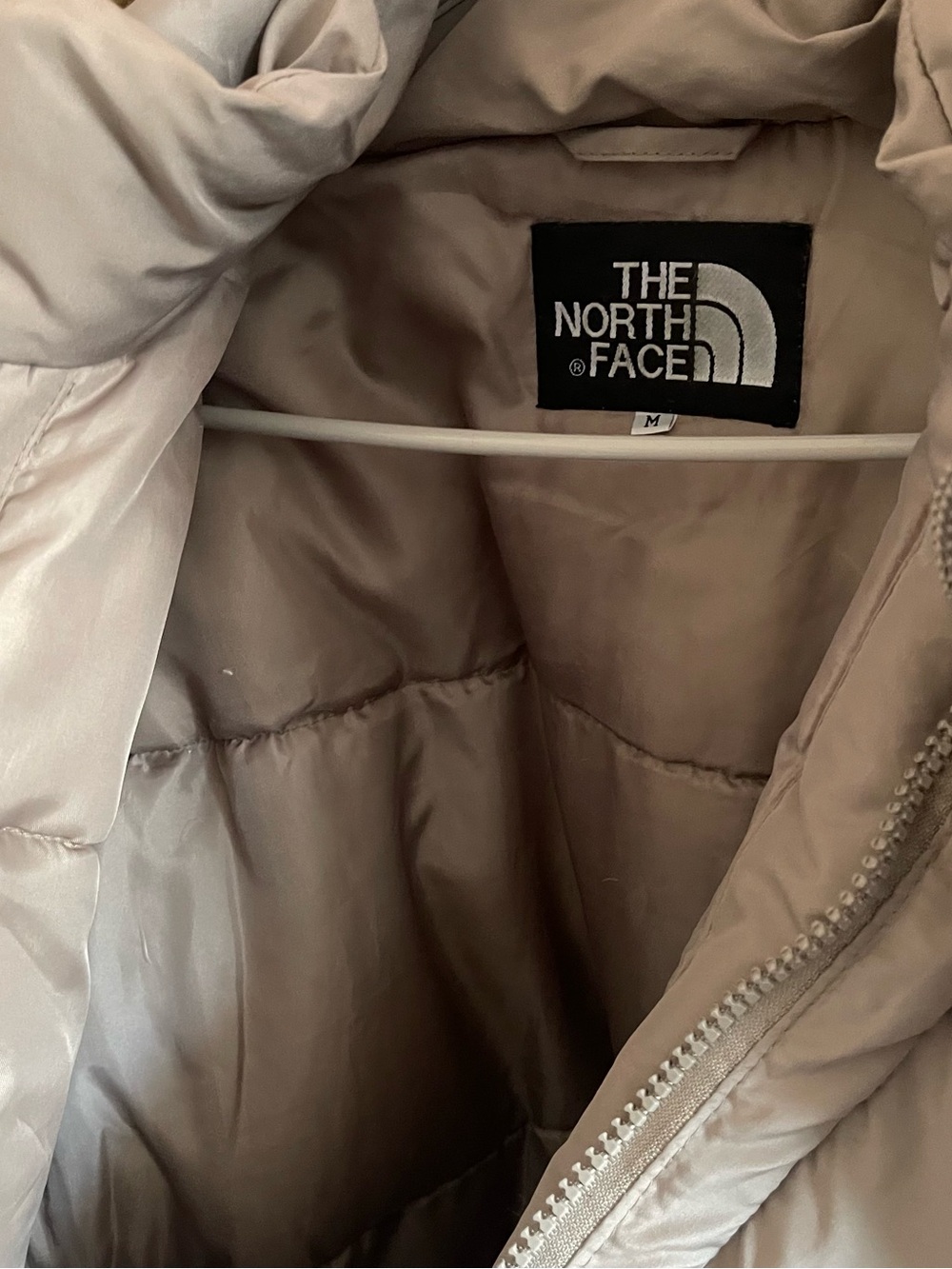 The North Face Men’s Beige Parka Jacket with Faux-Fur Hood - Picture 5 of 11